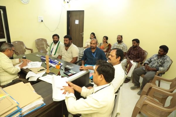 కడియం లో 115 నామినేషన్