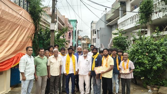 లక్ష్మీనగర్‌లో 13వ వార్డు టీడీపీ అభ్యర్థి ప్రచారం 