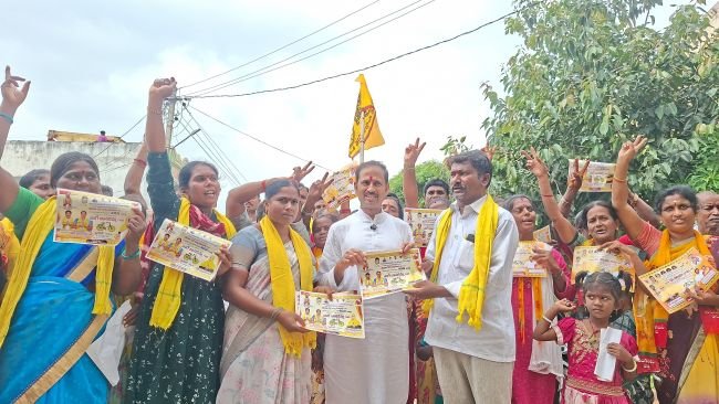 మీ ఆడపడుచులు గెలిపించండి.. ఎమ్మెల్యే కందికుంట.. 40 వార్డు కౌన్సిలర్ అభ్యర్థి జానకమ్మకు మద్దతుగా ఎమ్మెల్యే ప్రచారం
