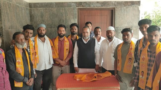 మైనారిటీ యువత టీడీపీలో చేరిక