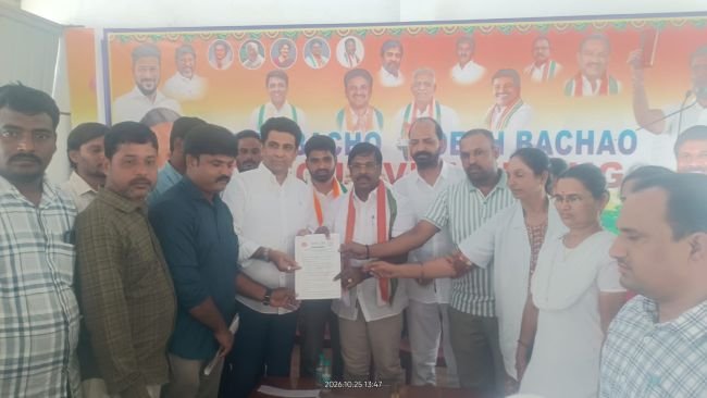 ఎన్ హెచ్ ఎం ఉద్యోగుల సమస్యల పరిష్కారానికి నాగర్ కర్నూలు  ఎమ్మెల్యేల హామీ