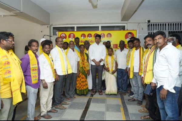 జామి మండలంలో వైసీపీ నుంచి.. టీడీపీలోకి భారీ చేరికలు..*