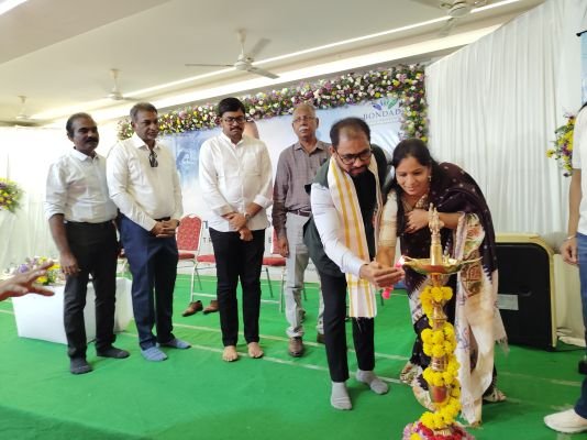 విద్యతోనే సమాజంలో నిజమైన మార్పు  – బొండాడ రాఘవేంద్రరావు  160 మంది విద్యార్థులకు రూ.15 లక్షల స్కాలర్‌షిప్‌లు పంపిణీ