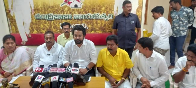 కూటమి అభ్యర్థులను గెలిపించండి