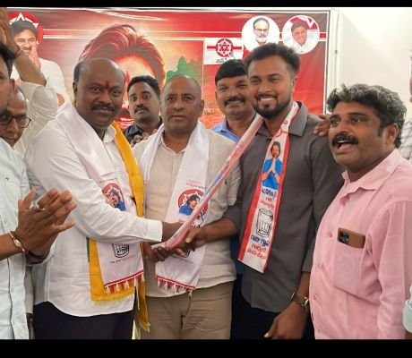 పెందుర్తిలో 'జన' సునామీ: జనసేన గూటికి రాజయ్యపేట ఎంపీటీసీ అభ్యర్థి ఎర్ర ఈశ్వరరావు!