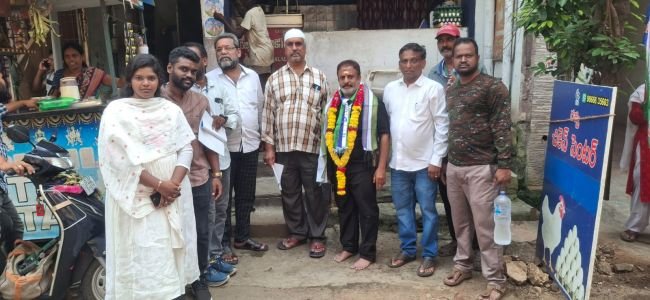 48 వ వార్డు వైసిపి అభ్యర్థి కర్రీ రామారెడ్డి జోరు పెంచిన ఎన్నికల ప్రచారం