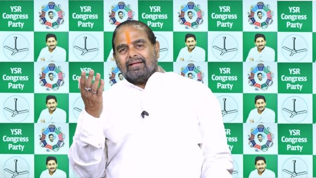 ప్రజాస్వామ్యం అపహాస్యం చేసేలా స్థానిక సంస్థల ఎన్నికలు 