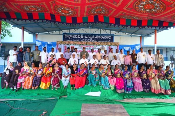 పాత జ్ఞాపకాలకు ఆత్మీయ పలకరింపు
