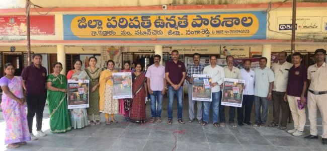 జిల్లా పరిషత్ ఉన్నత పాఠశాల – రుద్రారంలో విద్యార్థులకు సైబర్ నేరాలపై అవగాహన. 