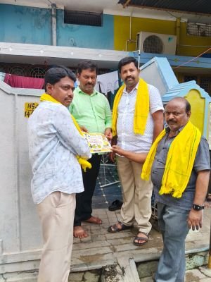 ప్రచార కార్యక్రమంలో స్పీడ్ పెంచిన 11వ టిడిపి కౌన్సిలర్ షాకిరా మౌలాలి 