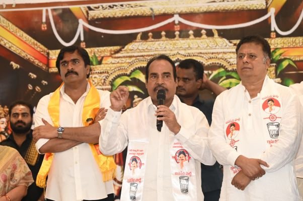 ఐక్యతతోనే బలిజలకు అభివృద్ధి సాధ్యం  -రాజకీయ బలోపేతానికి కార్పొరేషన్ ఎన్నికలు  వినియోగించుకోవాలి  -మేయర్ తో పాటు 16 మంది అభ్యర్థులను గెలిపించుకోవాలి : ఎమ్మెల్యే ఆరణి పిలుపు