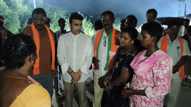మూడవ వార్డు ఎస్టీ కాలానీవాసులు కూటమికి మద్దతు 