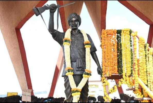 జల్‌.. జంగల్‌.. జమీన్‌ కోసం జంగు!