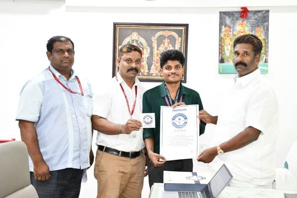 ప్రపంచ రికార్డు సాధించిన మిట్స్ యూనివర్సిటీ  విద్యార్థి : సాయిఫణి చరణ్‌ను ప్రశంసించిన చాన్సలర్ విజయ్ భాస్కర్ చౌదరి