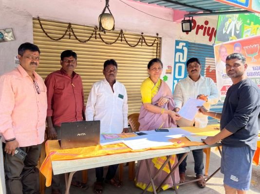 ఎమ్మెల్సీ ఎన్నికల్లో బీజేపీని గెలిపించాలి : క్యానం రాజ్యలక్ష్మి