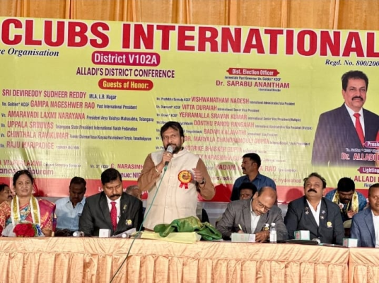 వాసవి క్లబ్ సేవలు అభినందనీయం - ఉప్పల శ్రీనివాస్ గుప్తా