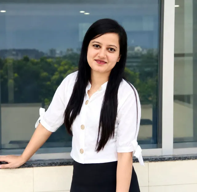  మాదాపూర్‌లో సాఫ్ట్‌వేర్ ఉద్యోగిని ఆత్మహత్య!