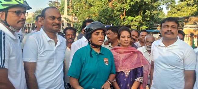 పోలీసు అమరవీరుల త్యాగాలు మరువలేనివి  ***ఏసిపి మాధవి