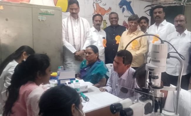 రామ్ గోపాల్ పేట్ డివిజన్ లో ఉచిత కంటి వైద్య శిబిరం - మర్రి శశిధర్ రెడ్డి