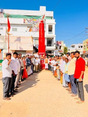 పాషా,నరహరి ఆశయ సాధనకు పోరాడాలి 