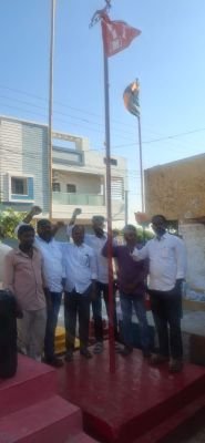 కామ్రేడ్ పాషా, నరహరి ఆశయాలను కొనసాగిస్తాం