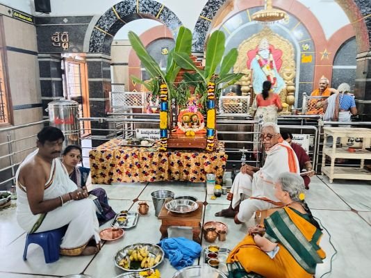 ఆశ్వయుజ శుద్ధ పౌర్ణమి సందర్భంగా శ్రీ సత్యనారాయణ స్వామి వ్రతం
