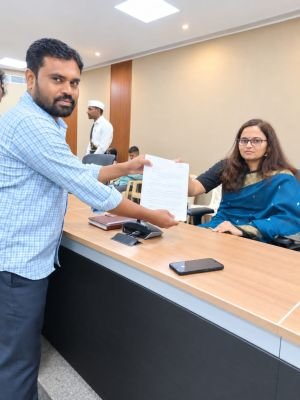 వారం రోజుల్లో డిప్యూటీ తహసీల్దార్ నియామకం - ప్రజావాణిలో అదనపు కలెక్టర్ హామీ
