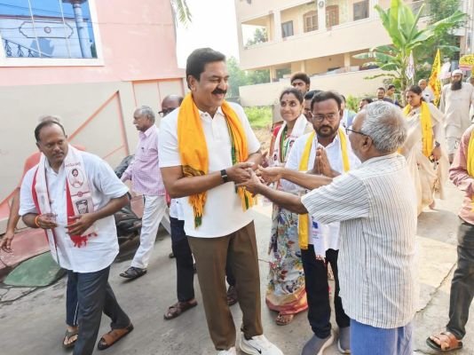 ఉయ్యూరులో అభివృద్ధి పనులే కీలకం