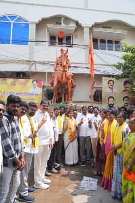 కూటమి అభ్యర్థులను అత్యధిక మెజారిటీతో గెలిపించాలి: ఎమ్మెల్యే దామచర్ల జనార్ధన్