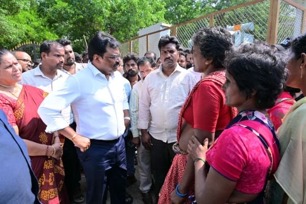 బాలిక  కుటుంబానికి అండగా ఉంటామని జిల్లా కలెక్టర్ శ్రీ.పి.రాజాబాబు
