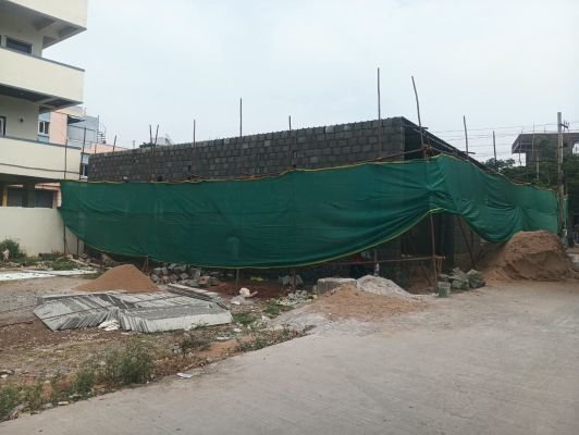 అక్రమ నిర్మాణాలకు అడ్డూ అదుపు లేదా?  