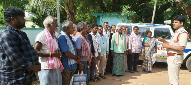 తుఫాను నేపథ్యంలో ప్రజలు అప్రమత్తంగా ఉండాలి: ఎస్ఐ జయబాబు