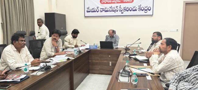 ప్రశాంతంగా ఎన్నికలు జరిగేలా పర్యవేక్షించాలి