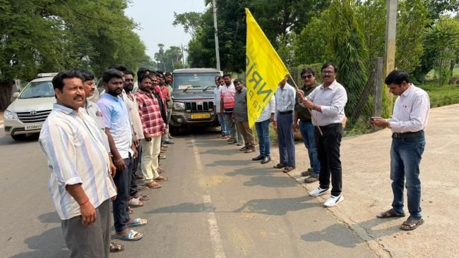 అర్ణబ్ తుఫాను నేపథ్యంలో విద్యుత్ పునరుద్ధరణకు నెల్లూరు జిల్లా నుంచి 10 ప్రత్యేక బృందాలు