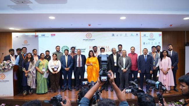 రాష్ట్ర ఆర్థికాభివృద్ధే లక్ష్యంగా పెట్టుబడుల ప్రోత్సాహం – యువతకు ఉపాధి అవకాశాల కల్పన   :  రాష్ట్ర పరిశ్రమలు, వాణిజ్య శాఖ కార్యదర్శి డా. వై. యువరాజ్