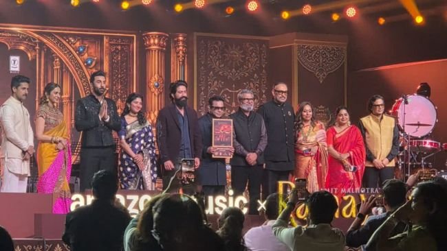 రామాయణం సినిమాలోని మంగళ్ రంగ్ సాంగ్‌పై నెట్టింట దుమారం.. ఏఆర్ రెహమాన్ సూఫీ సంగీతంపై వ్యతిరేకత