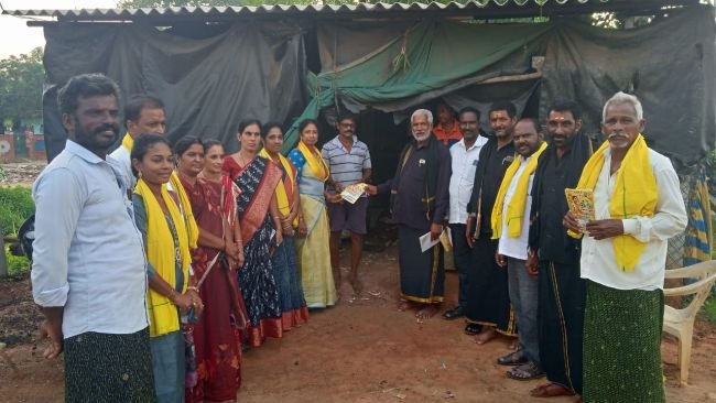 ఓటేసి ఆశీర్వదించండి. అండగా ఉంటాం  జలదంకి లో టిడిపి ఇంటింటి ప్రచారం