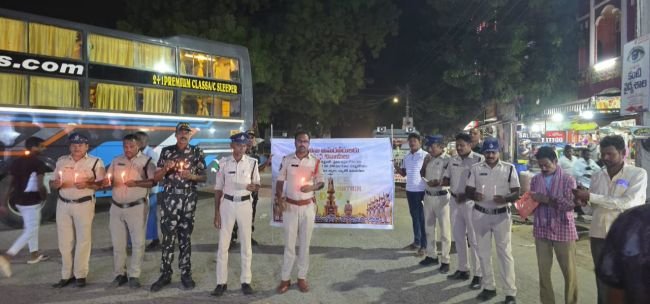 అమరవీరుల త్యాగాలు చిరస్మరణీయం