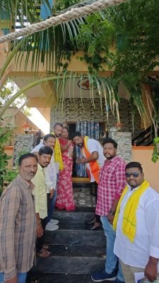 53వ డివిజన్‌లో కూటమి అభ్యర్థి కోలా తేజస్‌ విస్తృత ప్రచారం..  పదవి అంటే అలంకరణ కాదు.. ప్రజలకు సేవ చేసే బాధ్యత