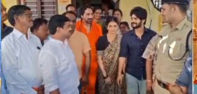 "శనార్తి" షూటింగ్ ను సందర్శించిన   సిపి ఎమ్మెల్యే సత్యం. 