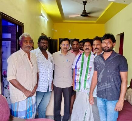 జేగురుపాడులో టీడీపీకి షాక్‌..  వైసీపీలో చేరిన చికిలే కిషోర్ కుమార్!