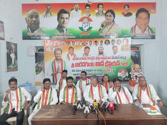 కాంగ్రెస్ బలపరిచిన అభ్యర్థులను ఎన్నుకోవడం ద్వారా అభివృద్ధి  --జిల్లా కాంగ్రెస్ అధ్యక్షులు రాజనాల రామ్మోహన్ రావు,   మాజీ ఎమ్మెల్యే ఉన్న మట్ల  ఎలిజా 