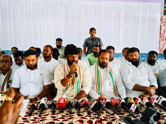 ‘ఓట్ బచావో – దేశ్ బచావో’ నిరసనకు కాంగ్రెస్ శ్రేణులు భారీగా తరలిరావాలి :కూన శ్రీశైలం గౌడ్ పిలుపు..