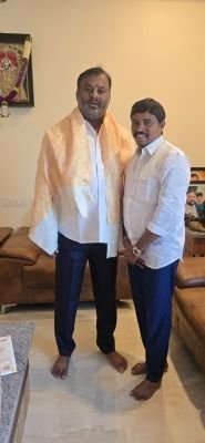 మంత్రిని మర్యాదపూర్వకంగా కలిసిన రంజిత్ రాయల్ 