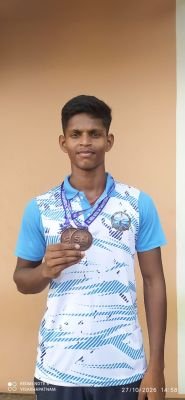 జాతీయ స్థాయి క్యానోయింగ్, కయాకింగ్ పోటీల్లో నగరం కళాశాల విద్యార్థికి రెండు కాంస్య పతకాలు