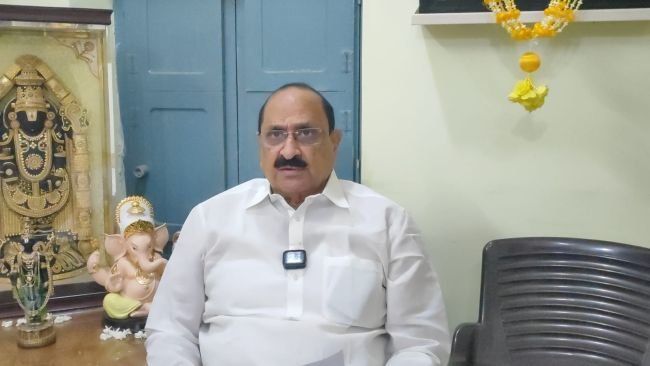 అర్నబ్ తుఫాన్ దృష్ట్యా నియోజకవర్గం ప్రజలకు ఎమ్మెల్యే కామినేని శ్రీనివాస్ విజ్ఞప్తి చేశారు.