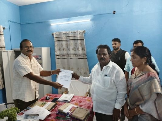 విరువూరులో ఎంపీటీసీ ఏకగ్రీవం
