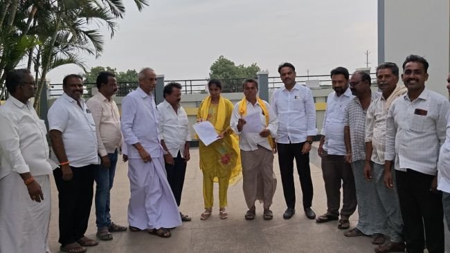 పర్చూరులో నాలుగు ఎంపీటీసీ స్థానాలు ఏకగ్రీవం