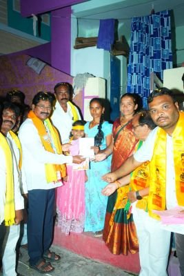 పట్టణ అభివృద్ధే లక్ష్యంగా ఏబీఎం పాలెంలో కూటమి అభ్యర్థుల విస్తృత ప్రచారంలో పాల్గొన్న ఎమ్మెల్యే ముత్తుముల