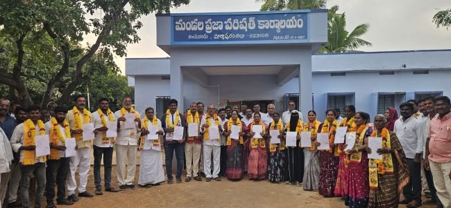 ఎంపీపీ పువ్వాడి దంపతులకు ఘన సన్మానం